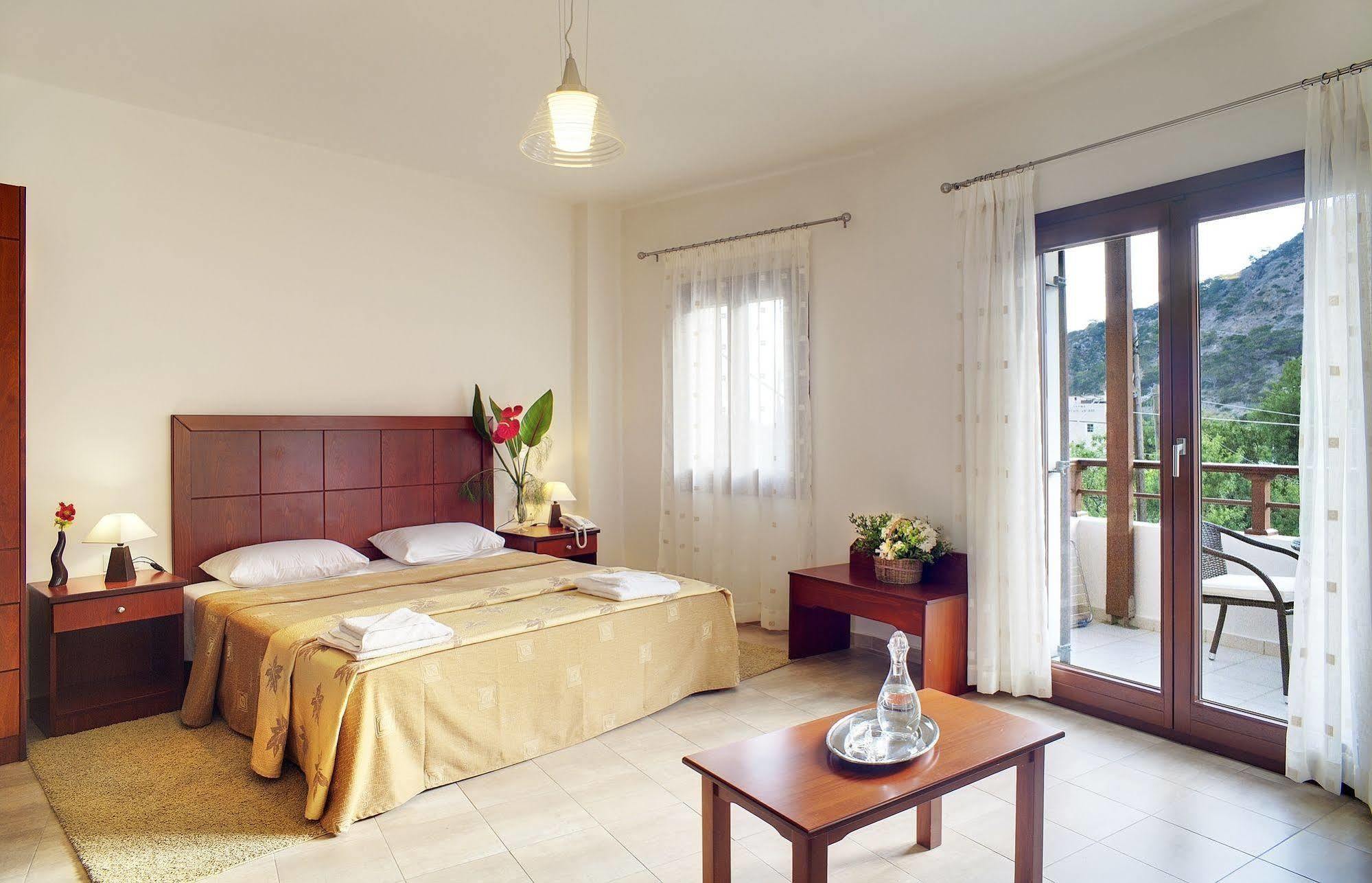 سوغيا Syia Hotel المظهر الخارجي الصورة