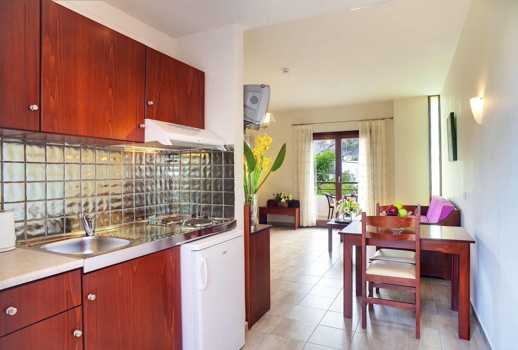 سوغيا Syia Hotel المظهر الخارجي الصورة